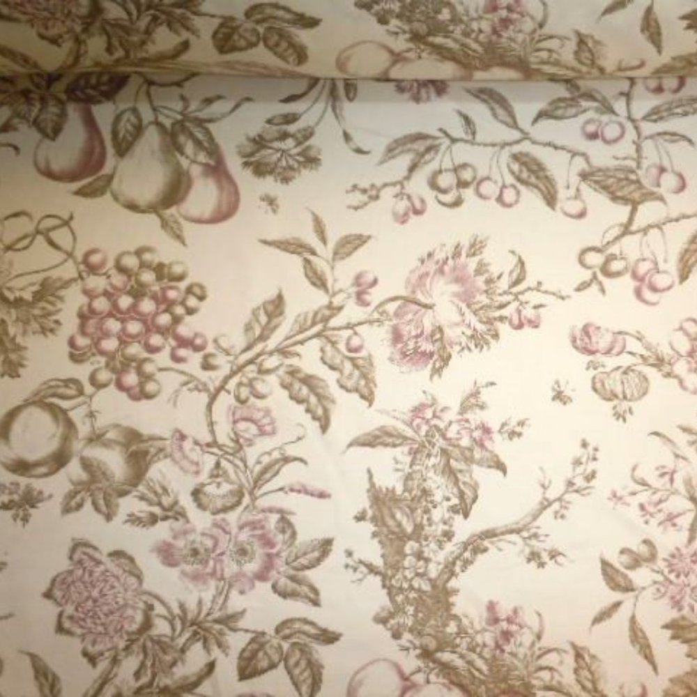 Natural Fiber Orchard Toile in Prune